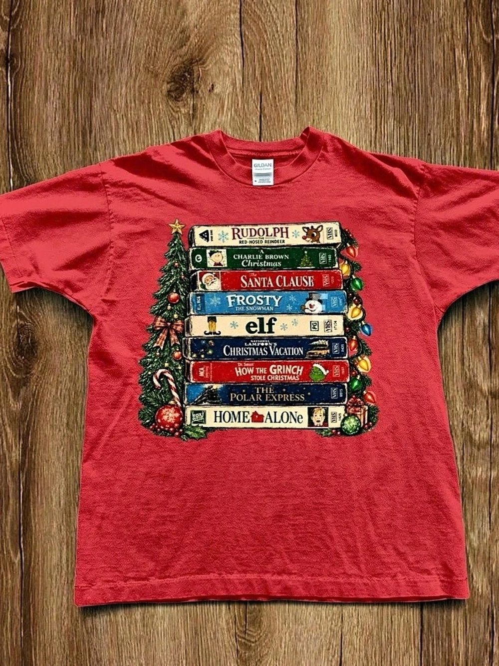 Gildan Christmas Movie Graphic Short Sleeve Tee in Red